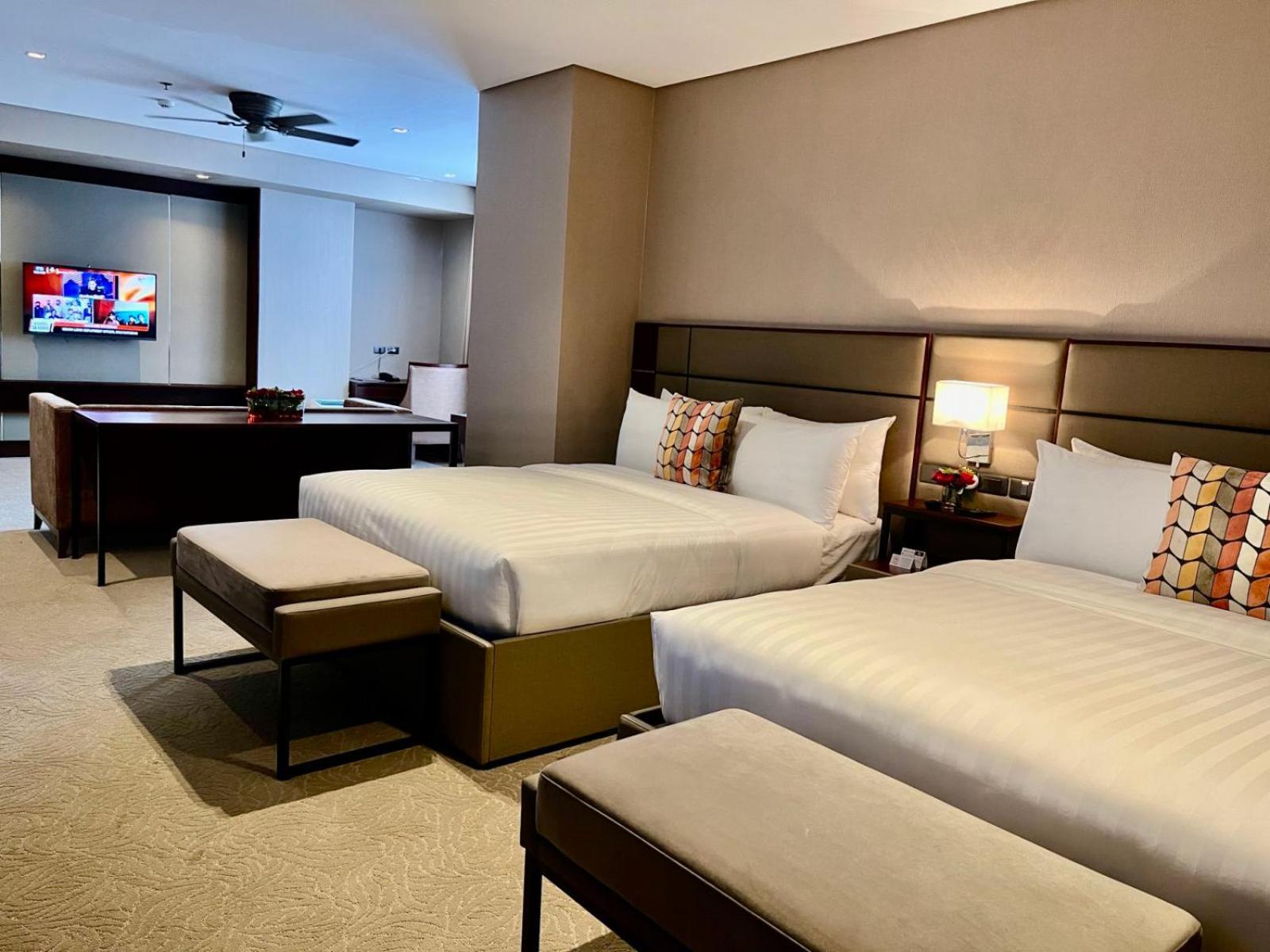 The Plaza Garden Hotel And Residences Baguio City Buitenkant foto
