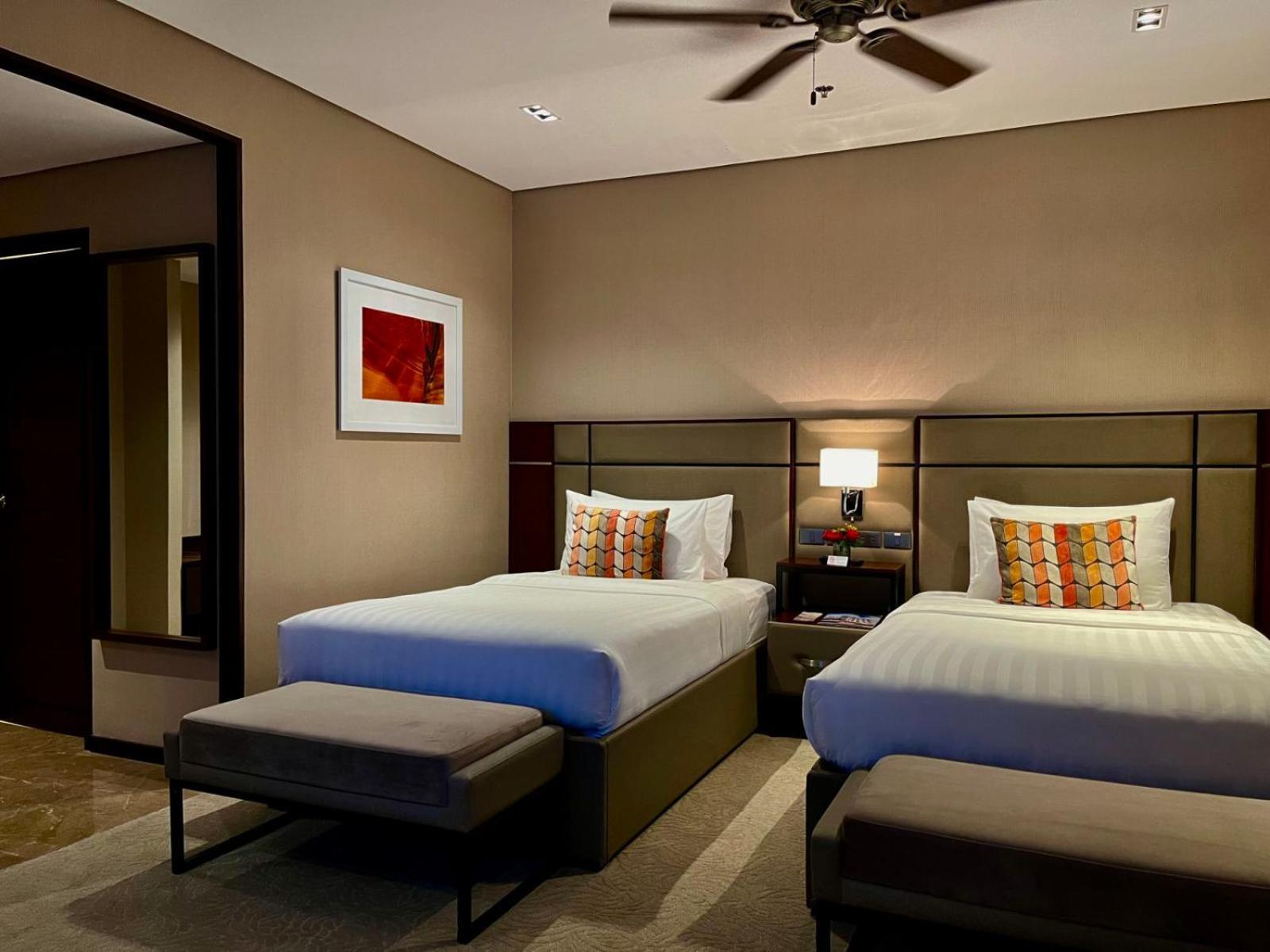 The Plaza Garden Hotel And Residences Baguio City Buitenkant foto