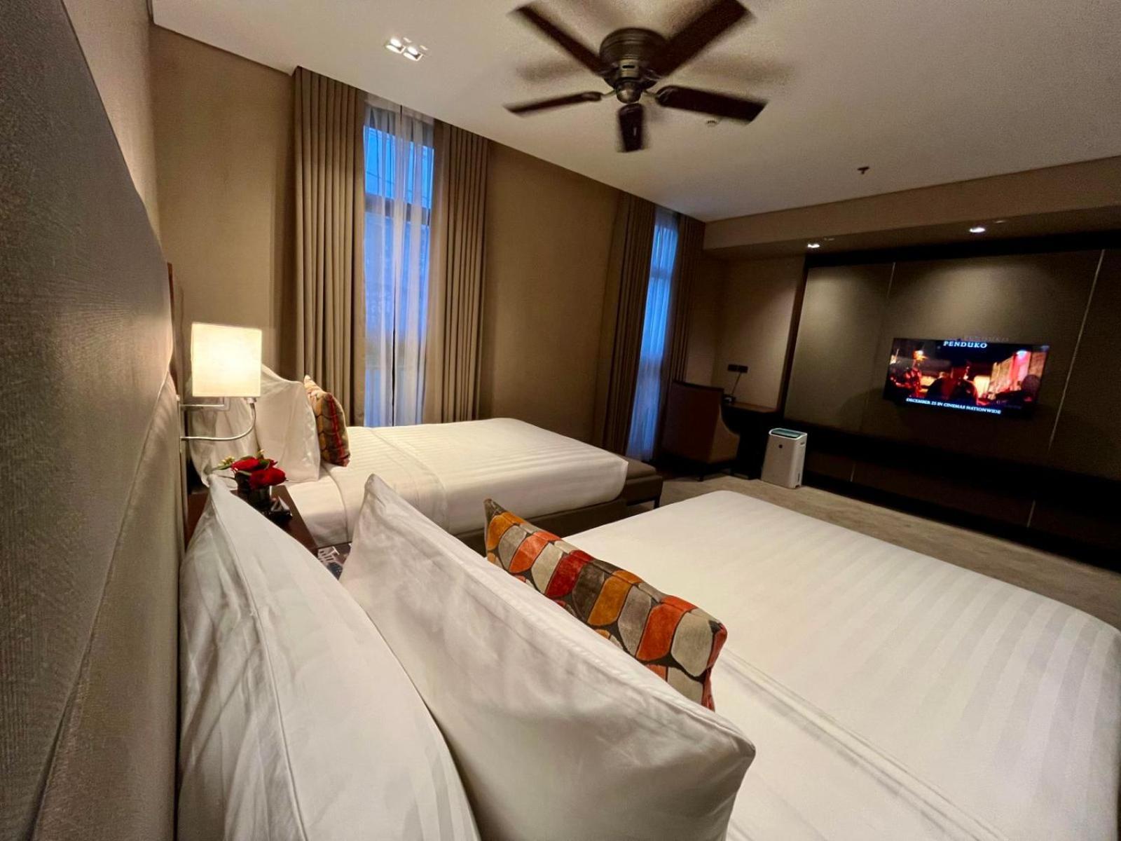The Plaza Garden Hotel And Residences Baguio City Buitenkant foto